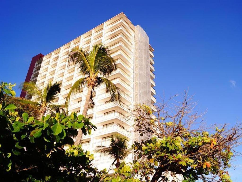 Resort Acapulco, An Ihg 4*
