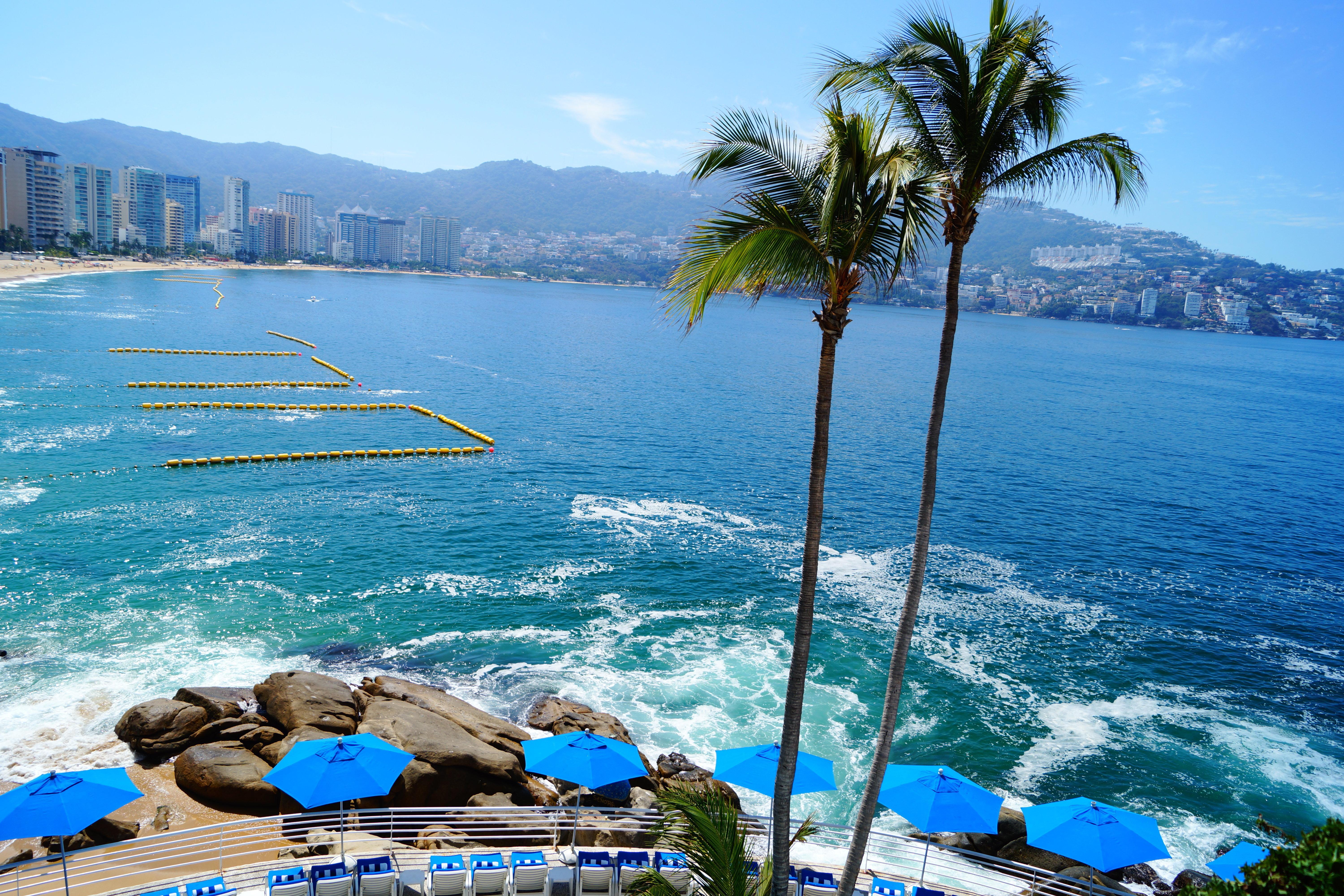 Resort Acapulco, An Ihg 4*